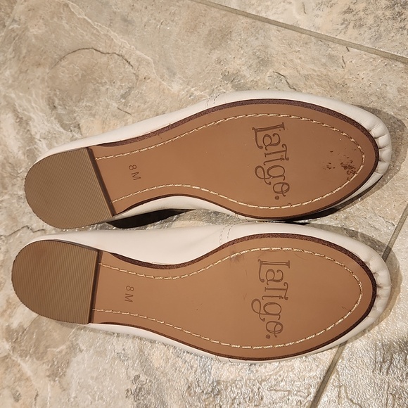 NWT Latigo Flats Size 8 Sand With Gold Accents - Picture 4 of 6